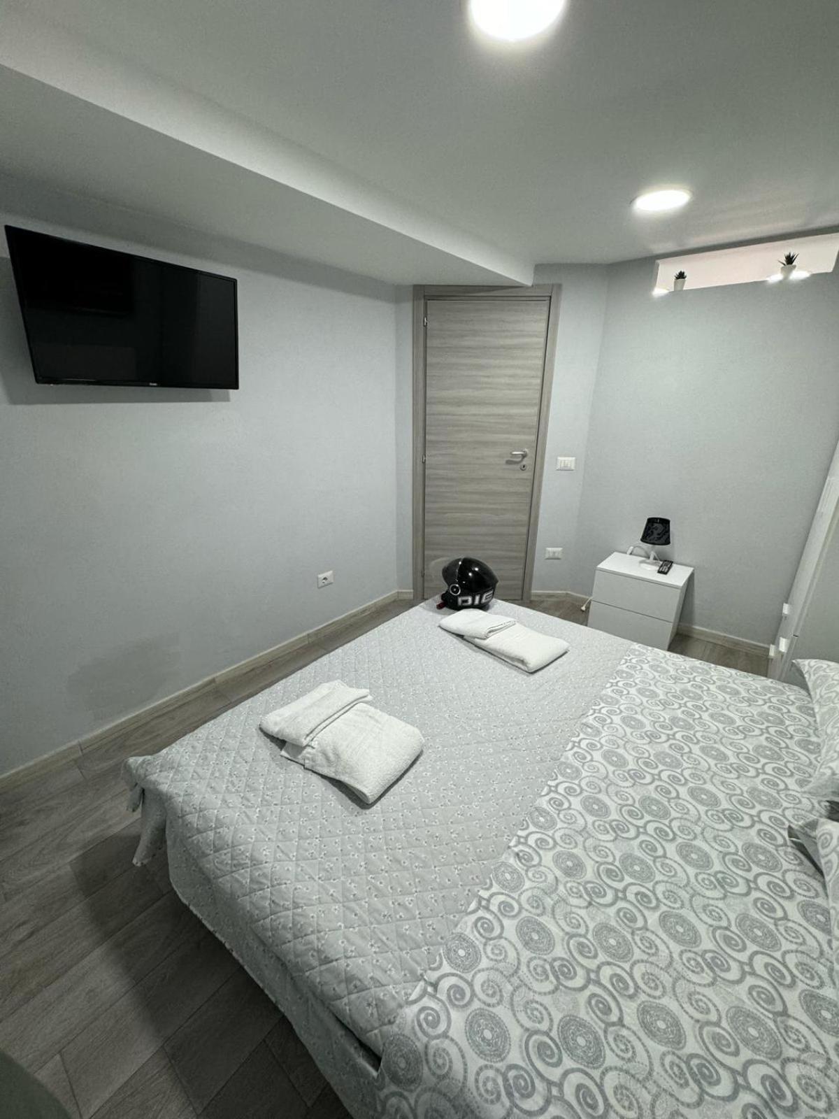Apartamento House Montesanto Nápoles Exterior foto
